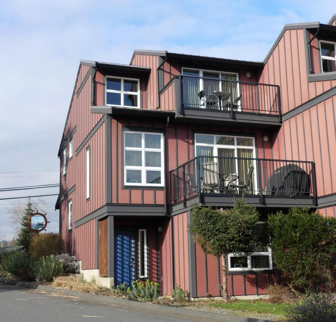 Sheringham Townhouse - Sooke Eksteriør billede