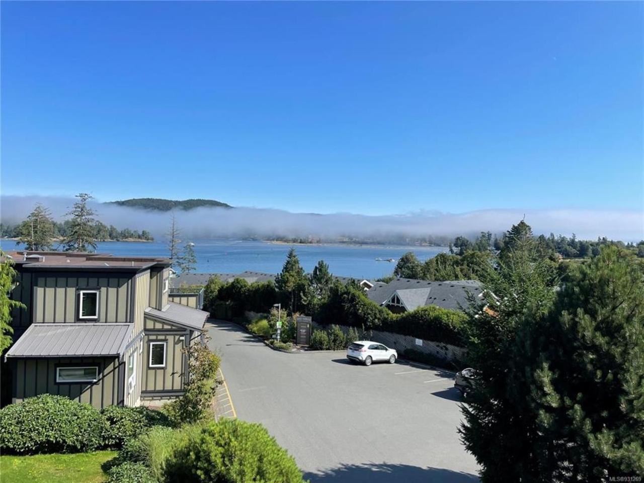 Sheringham Townhouse - Sooke Eksteriør billede